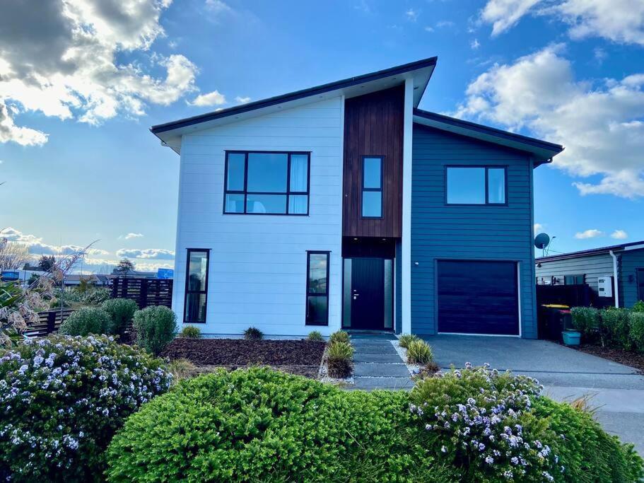 Morden Spacious New House Hamilton Luaran gambar